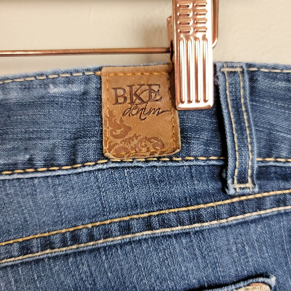 BKE 34 Culture Bootcut Boot Cut Medium Wash Mid Rise Stretch Jeans Distressed - Picture 15 of 15
